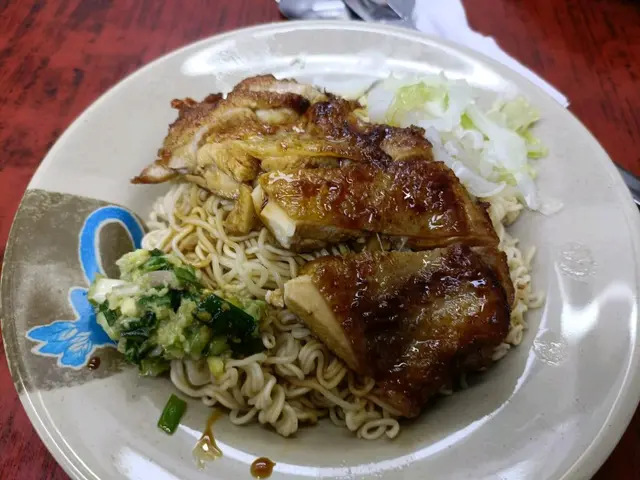蔥油雞扒撈丁