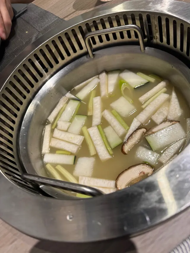 冬瓜瑤柱美腿火鍋