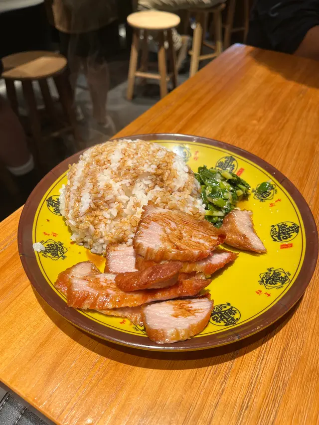 蔥油燒慢煮豬頸肉飯