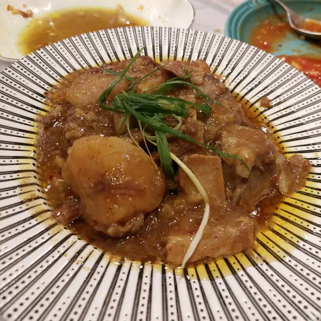 咖啡牛腩