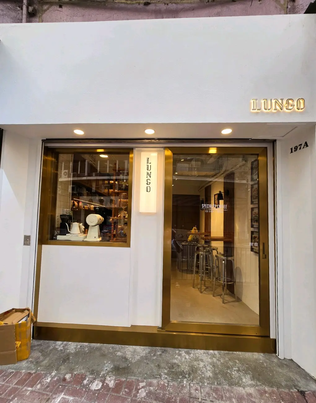 LUNGO