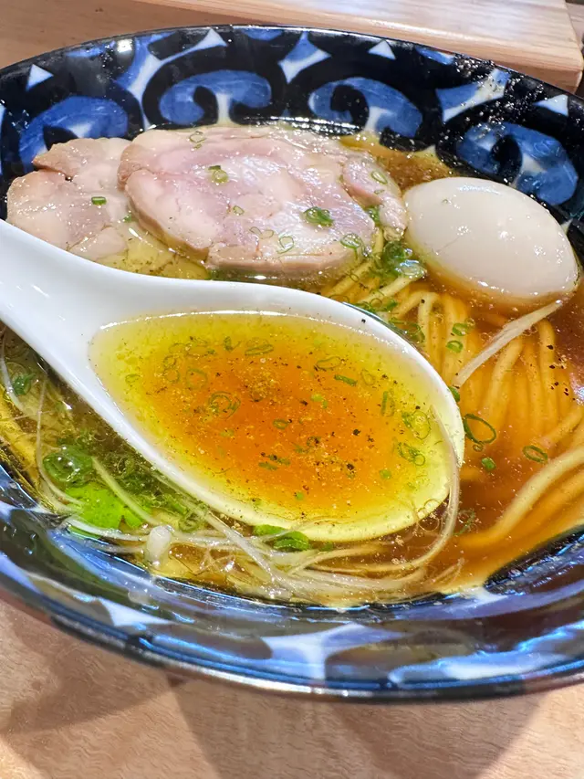 濃醬油雞湯拉麵