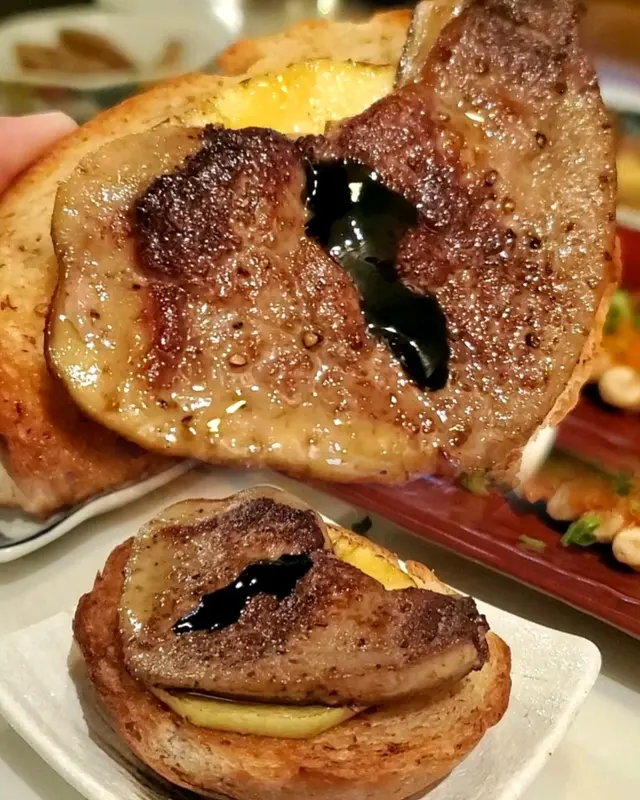 焦糖青蘋果鵝肝多士