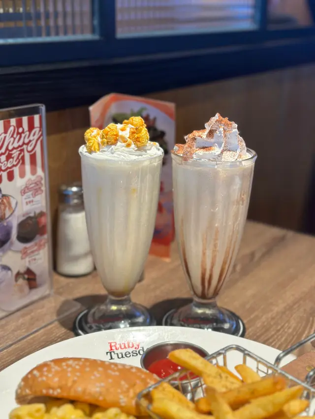 Popcorn / Tiramisu Milkshake 