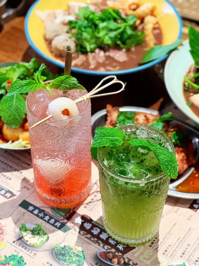 玫瑰荔枝梳打 & 手打薄荷青檸梳打