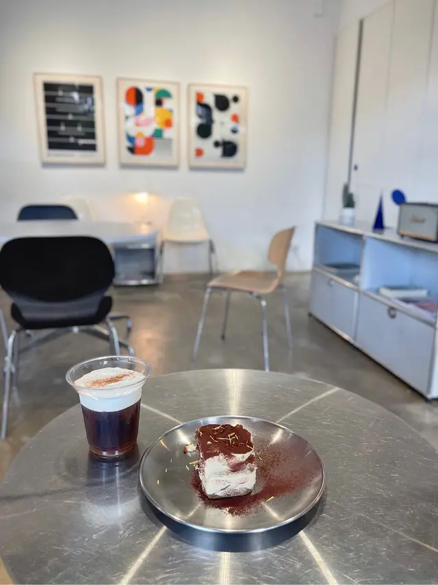 Vienna Koffee、Tiramisu