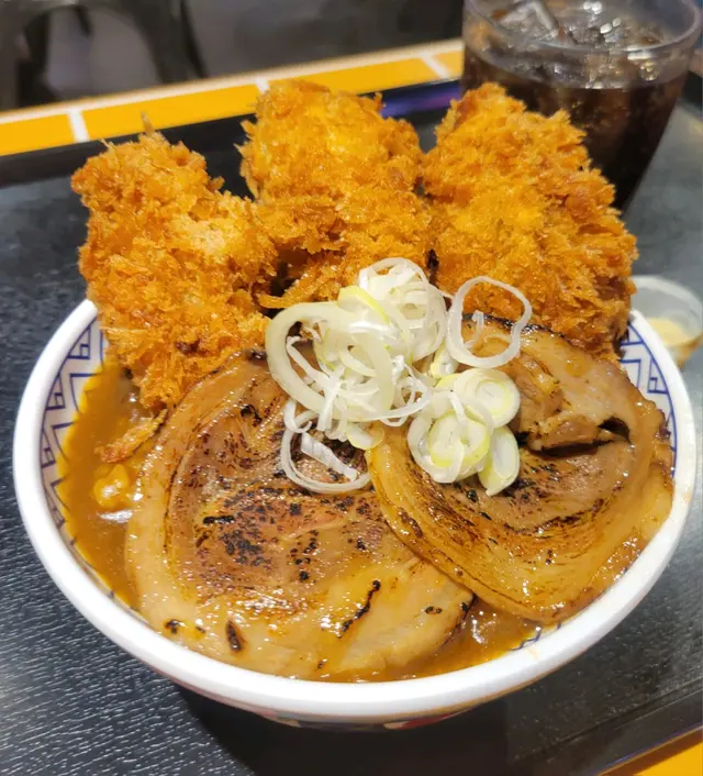 咖喱吉列廣島蠔豚肉丼