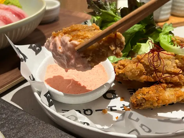 脆炸單骨雞翼 配 辛子明太子醬