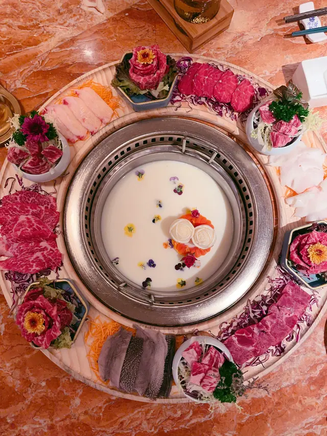 🥛日本牛乳玫瑰鍋+ 香江拼