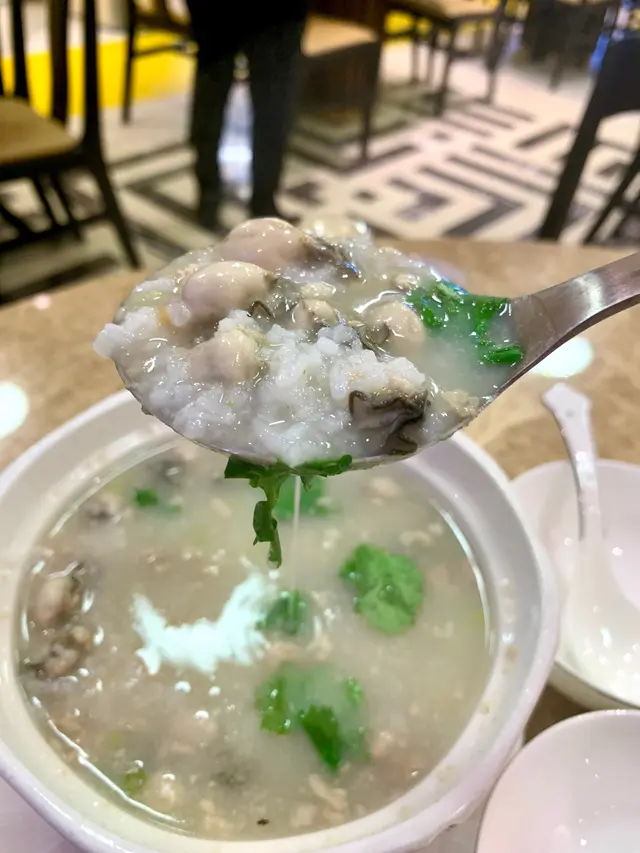 肉碎蠔仔粥