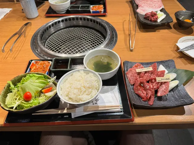 嚴選黑毛和牛 午市定食