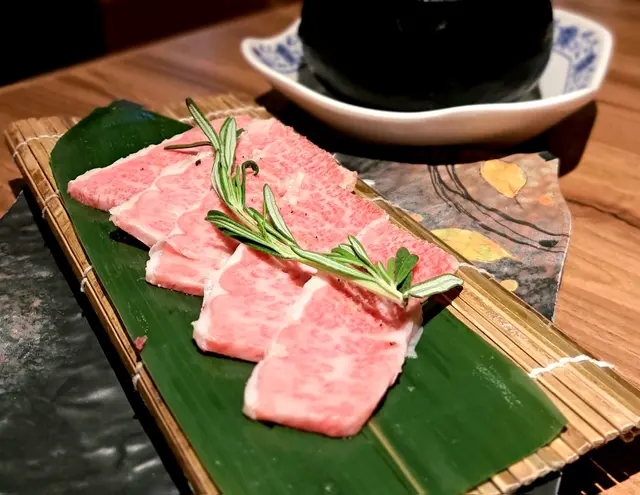  鹽燒特上三角牛小排