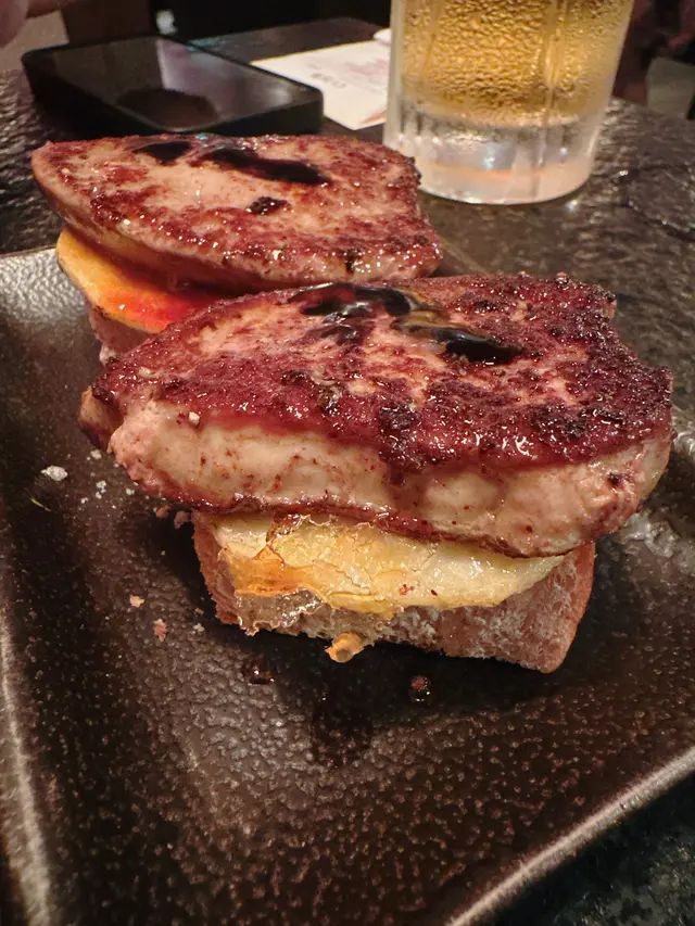 焦糖青蘋果鵝肝多士