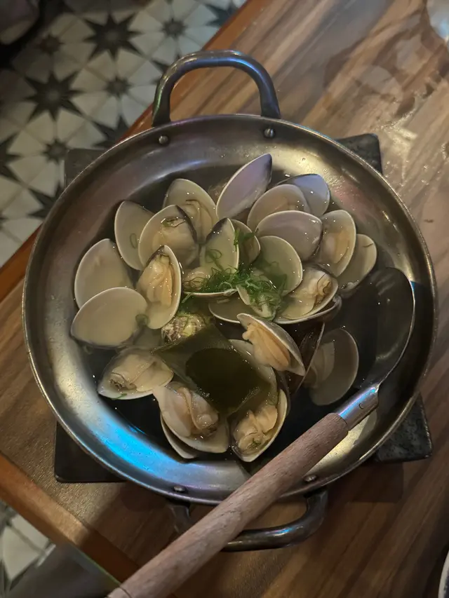 清酒煮白蛤鍋