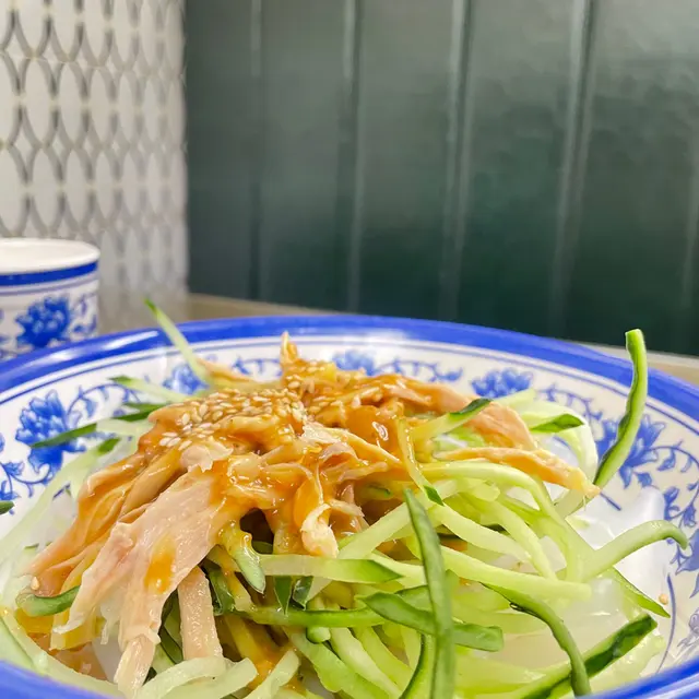 麻醬手撕雞粉皮