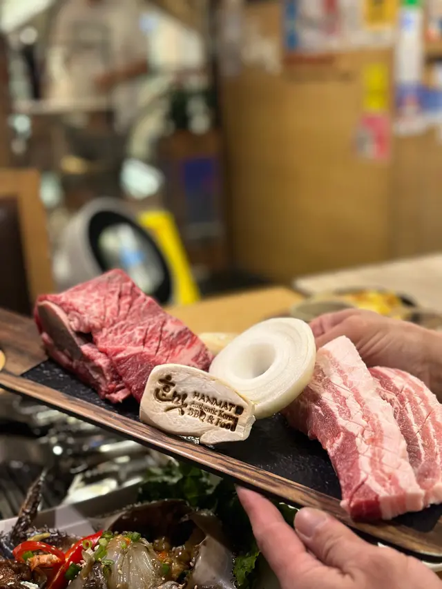 蜂窩五花腩+特級牛肋骨