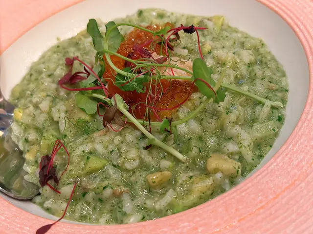 蟹肉牛油果意大利飯