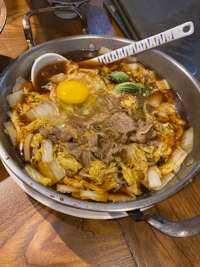 夠大兜，有生蛋 #壽喜燒 #牛肉