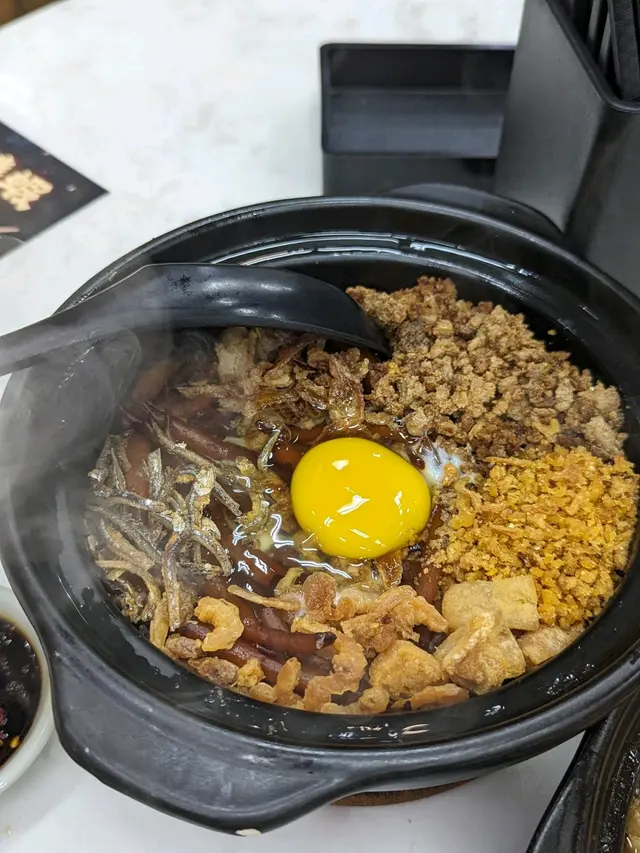 招牌沙煲老鼠粉