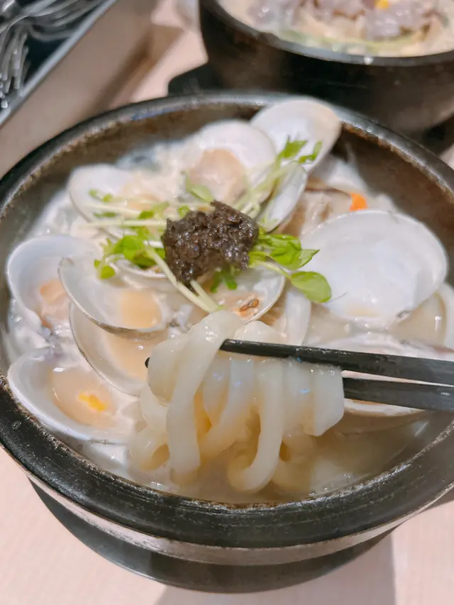 鮮活蜆石燒手打烏冬
