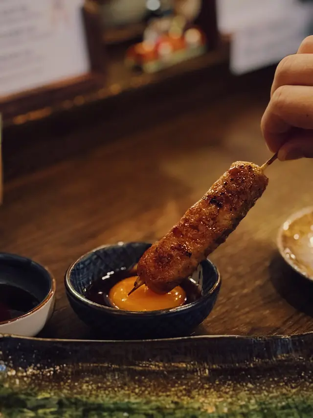 免治雞肉嫩脆 月見汁滑溜 調味滿分!