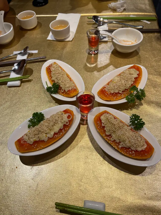 焗釀三色藜麥萬壽果