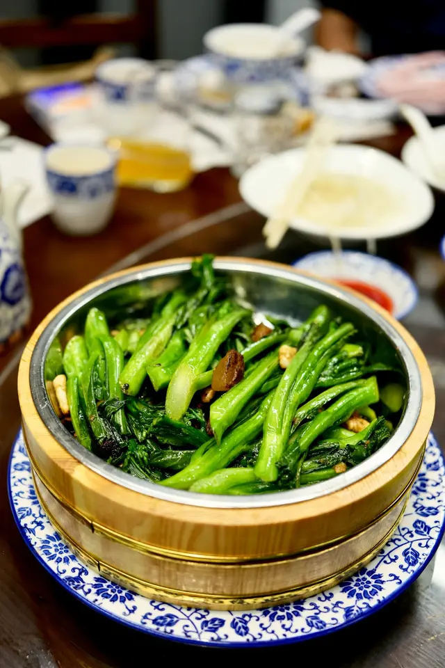 豬油渣炒菜芯