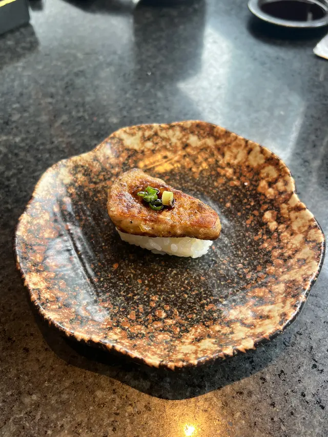 鵝肝壽司