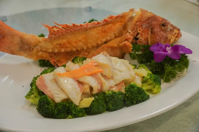 海斑龍吐珠炒球 (26兩重+加工費)