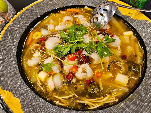 招牌老檀酸菜魚