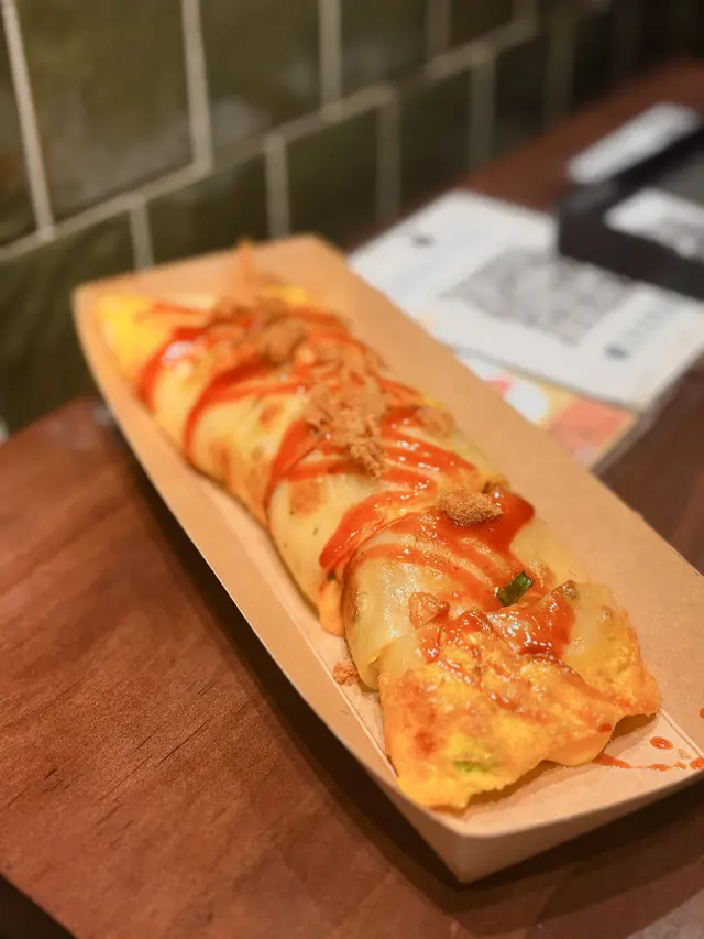 芝士火腿肉鬆蛋餅