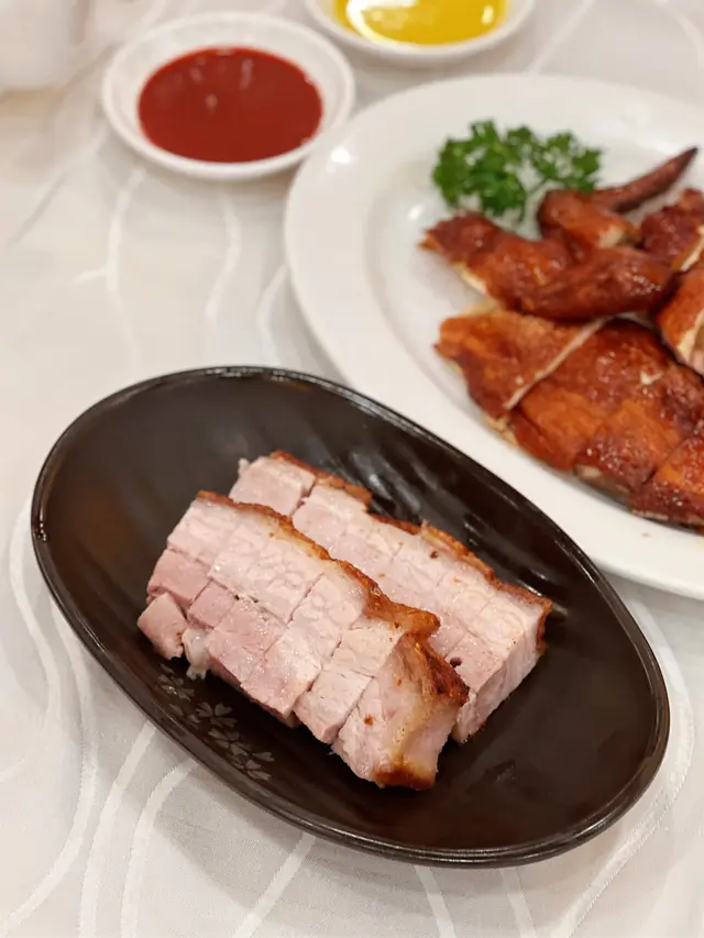 脆皮燒腩仔 