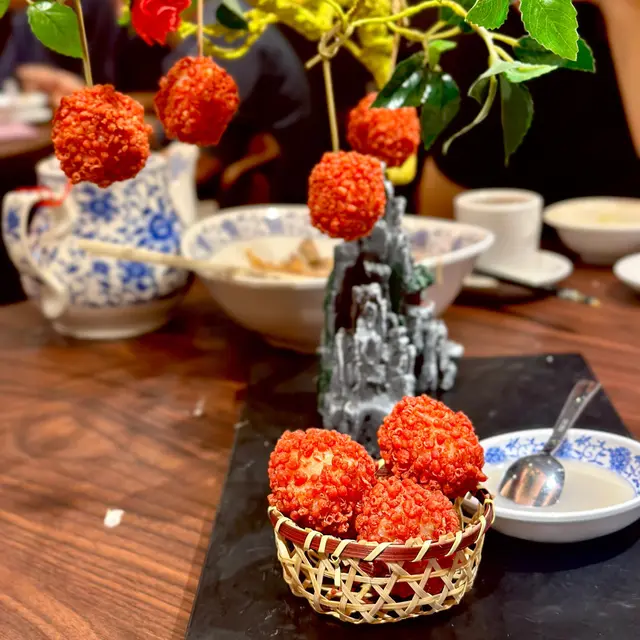 荔枝墨魚丸