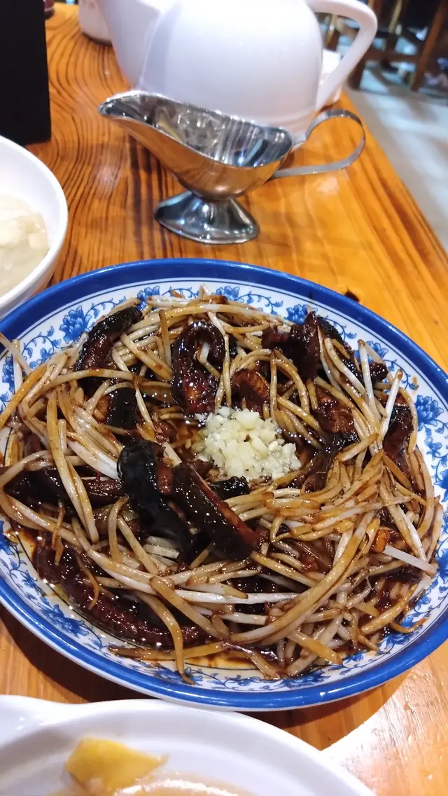 銀芽鱔糊