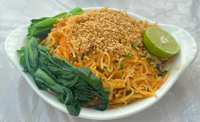 麻麻地，一舊癡埋咁。唔難食。