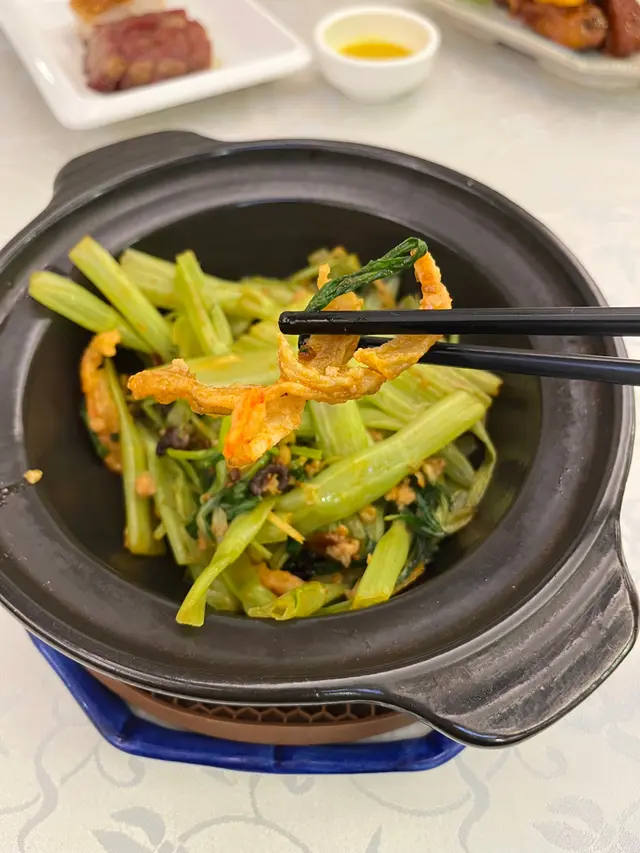 蝦乾啫啫通菜煲