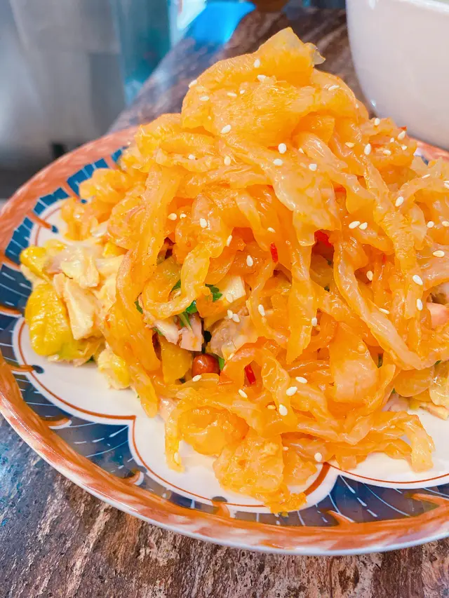 鹽香海蜇手撕雞（半隻）