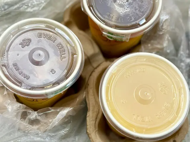 日式煎茶和柚子蜜