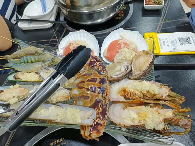 蒸氣海鮮拼盤