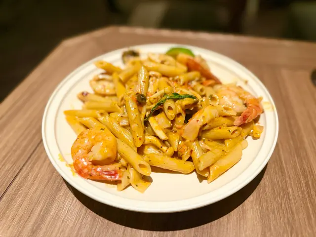 冬蔭功海鮮長通粉