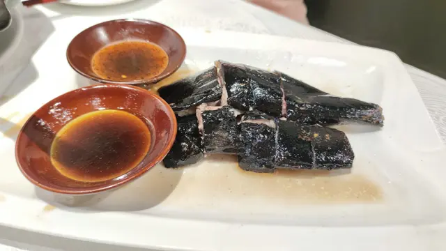 黑松露玻璃燒鵝