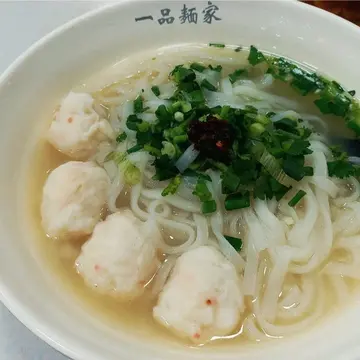 手打墨鱼丸河(多葱)