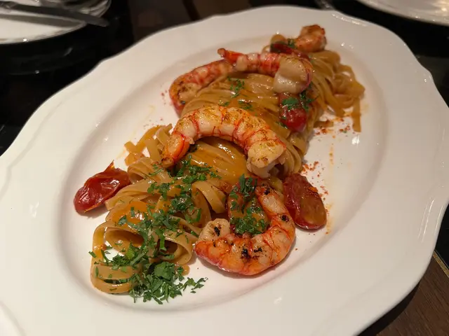Red Prawns Linquine