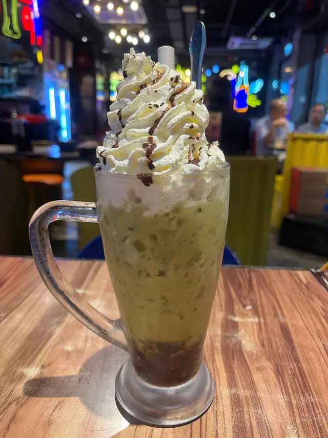 忌廉綠茶紅豆冰