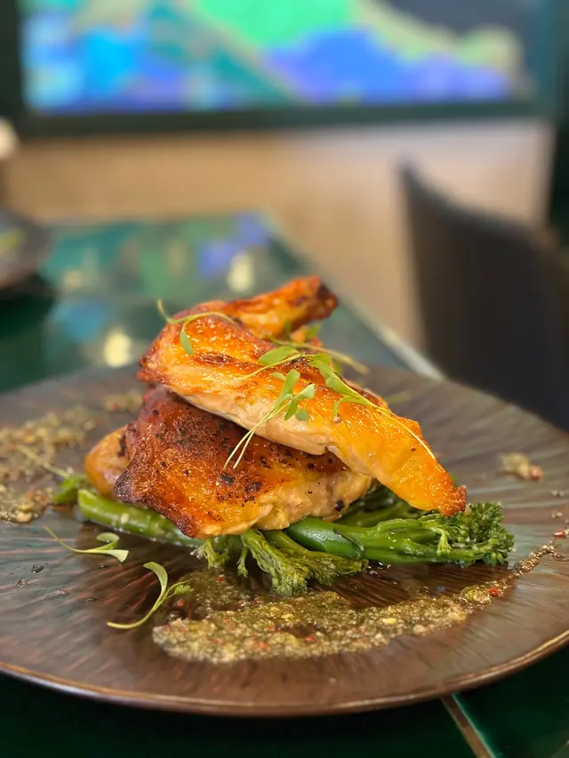 泰黃油啦…阿雞