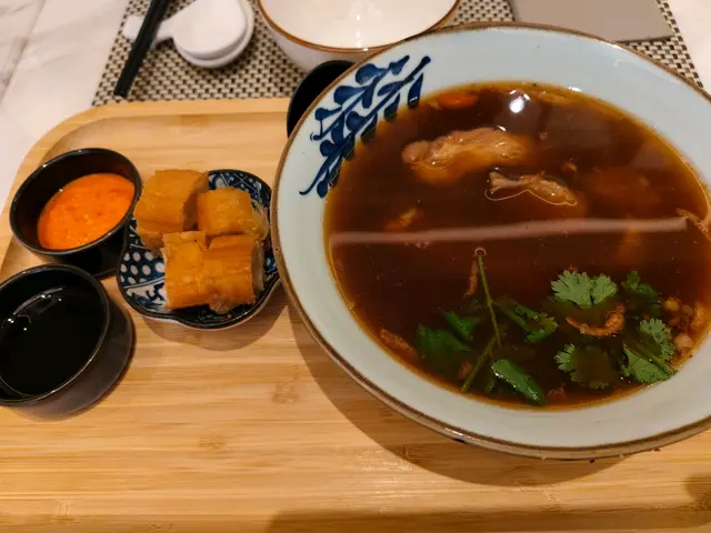 肉骨茶