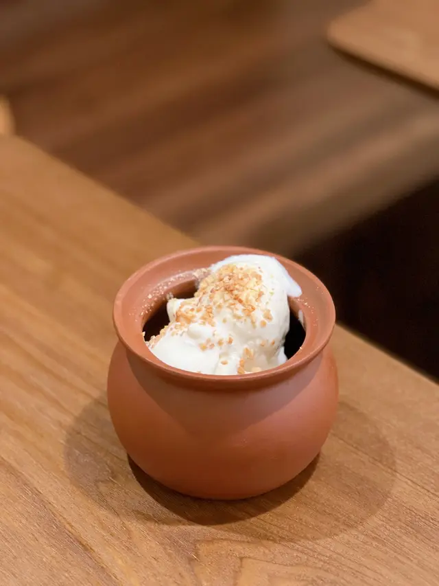 芒果糯米飯配雪糕