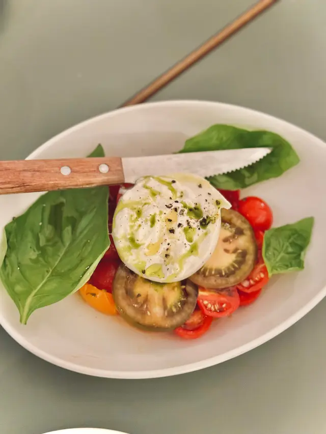 Burrata Tomato Salad