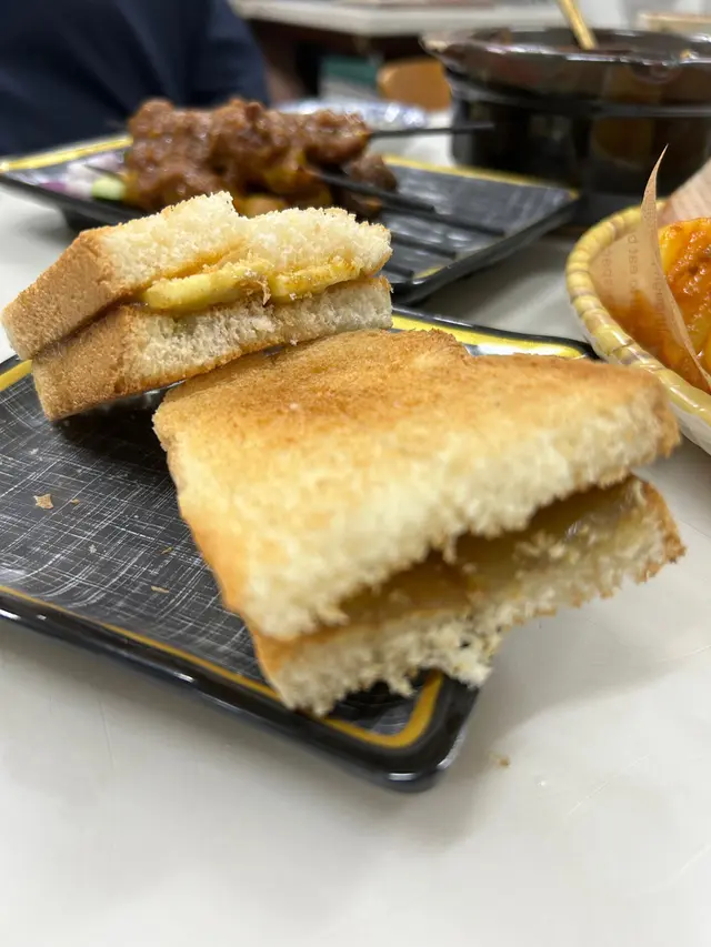 鮮牛油咖央多士