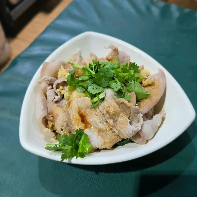 蒜泥白肉
